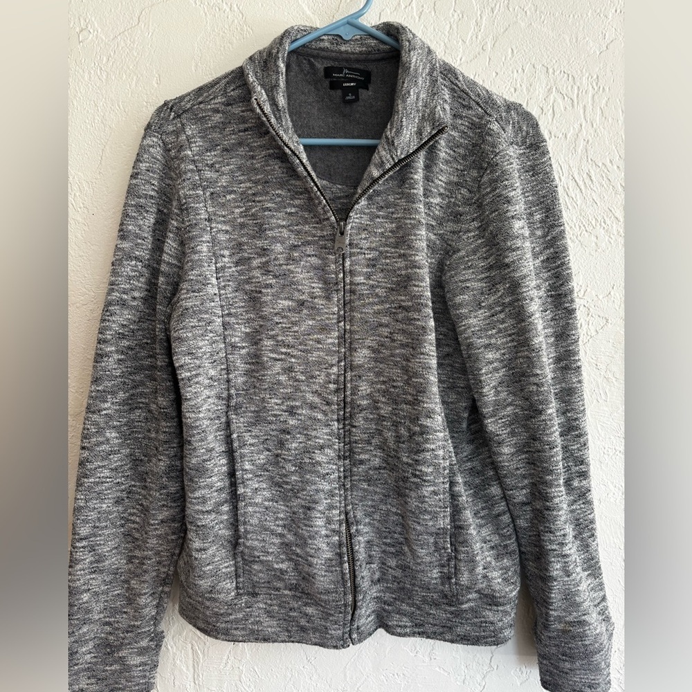 Marc‎ Anthony Luxury Black and Gray Fabric